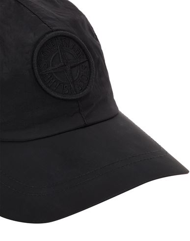 99576 NYLON METAL IN ECONYL® REGENERATED NYLON Cap Stone Island 