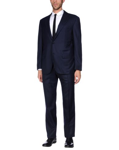 Костюм Kiton