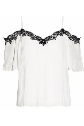 ALICE AND OLIVIA WOMAN COLD-SHOULDER LACE-TRIMMED PLEATED CREPE DE CHINE TOP WHITE,US 1998551929256710