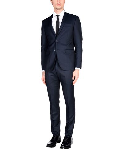 Костюм Domenico Tagliente