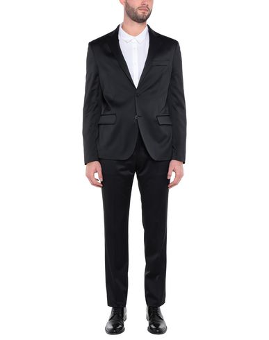 Костюм MARCIANO