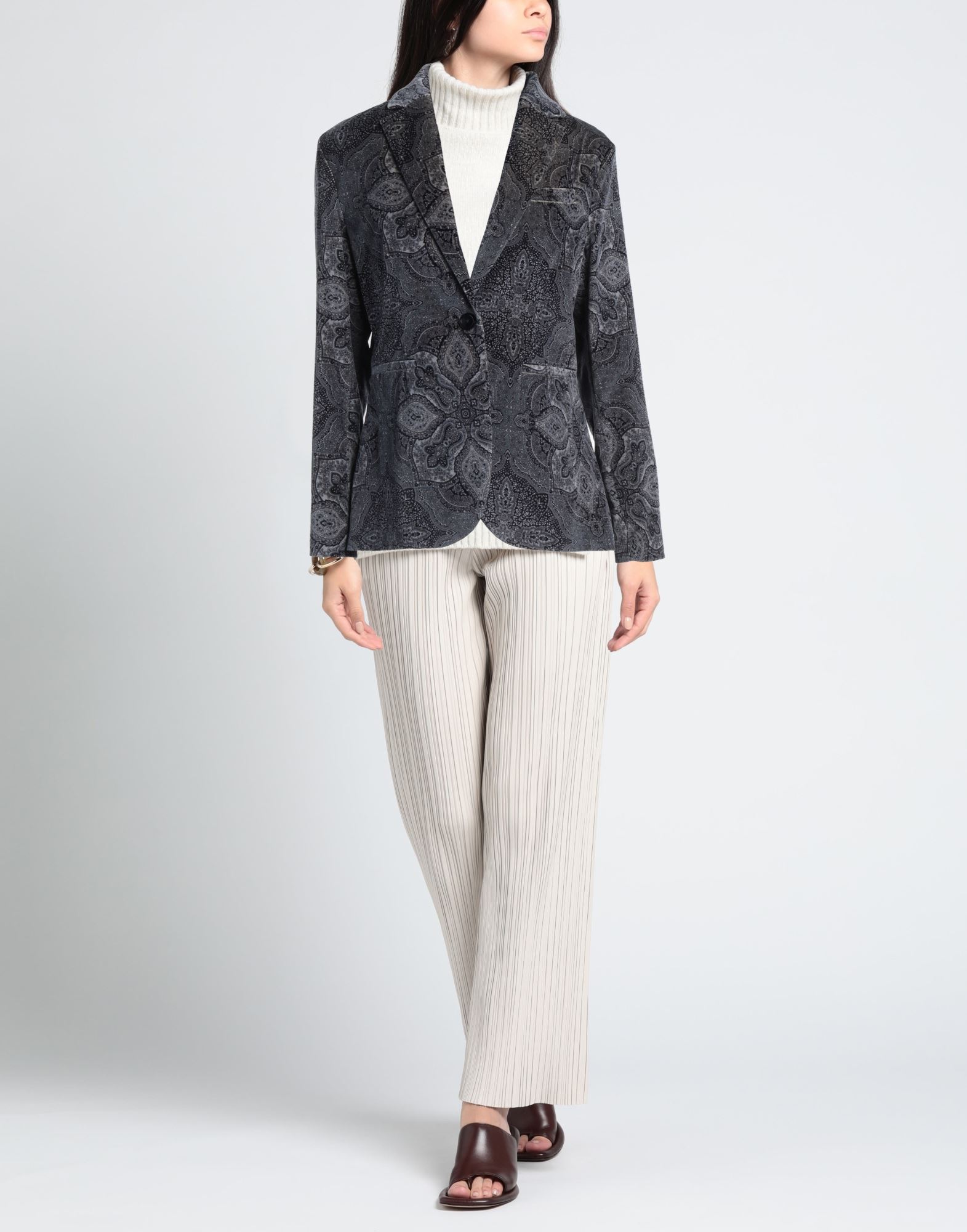  Circolo 1901 - Anzüge Und Co-ords - Blazers - On Yoox.com 