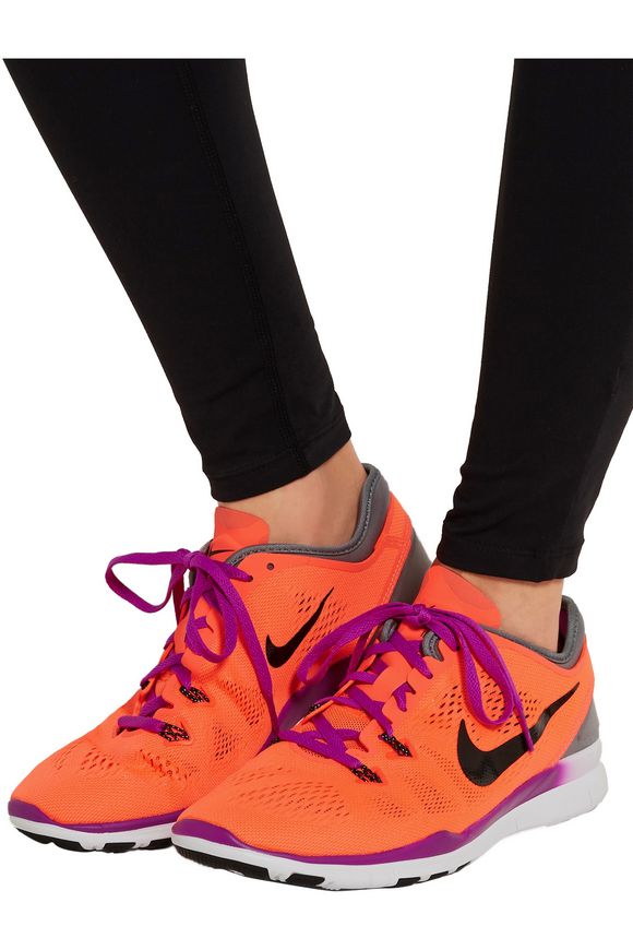 nike breathable mesh shoes