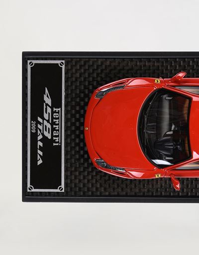 Scuderia Ferrari Online Store - Modellino Ferrari 458 Italia in scala 1:43 - Modellini Auto 1:43