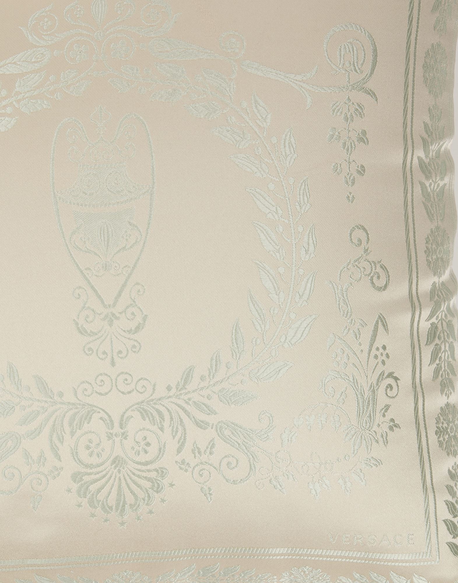  Versace - Dekorationen - Kissen Und Kissenbezüge - On Yoox.com 