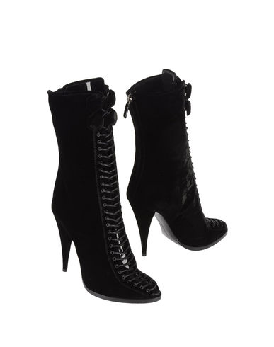 CIRCA Fashion: Buy It: Givenchy Lace Up Boots Worn by Emma Elwin CIRCA ...